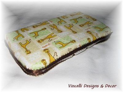 Travel Baby Wipe Container - Giraffe-baby, diaper, gift, wipes,